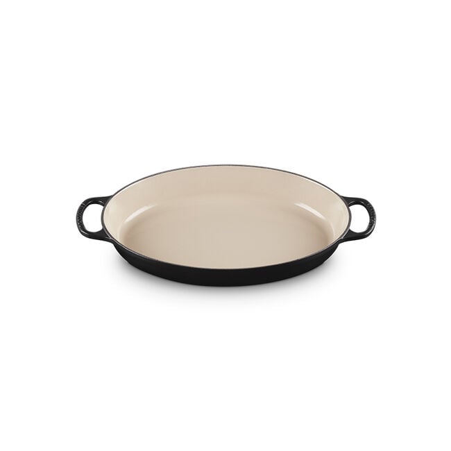 Signature Oval Baker