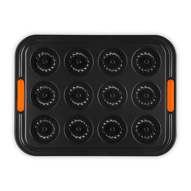 Non-stick Metal Bakeware 12-Cup Mini Fluted Cake Pan