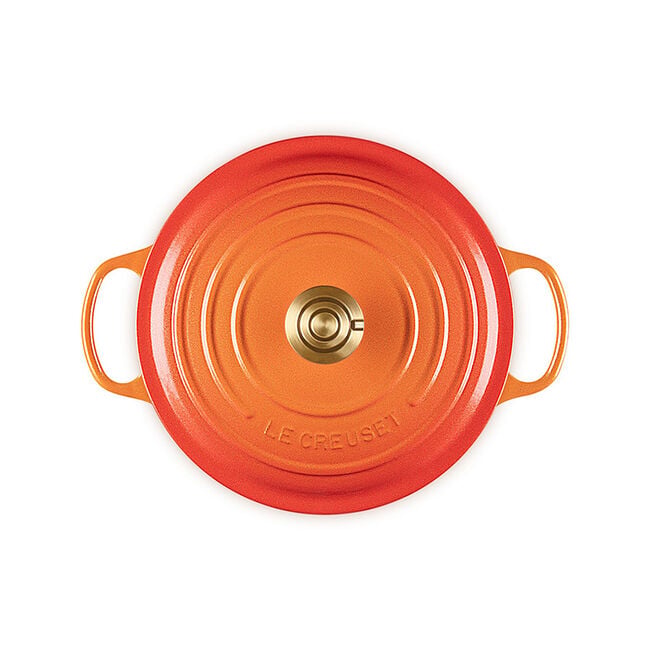 Signature Round Dutch Oven with Crucible Knob