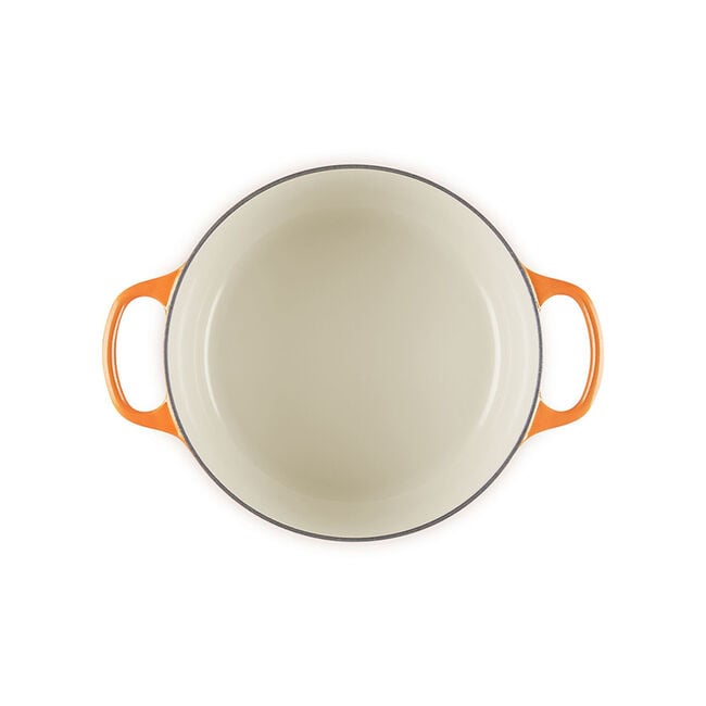 Signature Round Dutch Oven with Crucible Knob