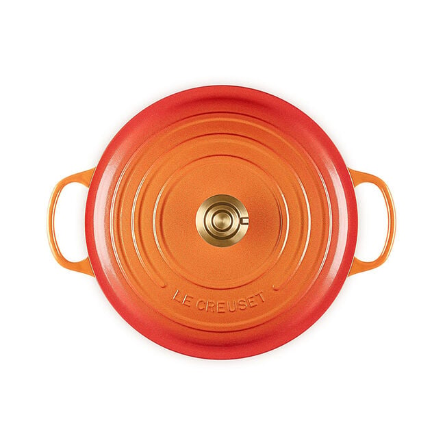 Signature Round Dutch Oven with Crucible Knob