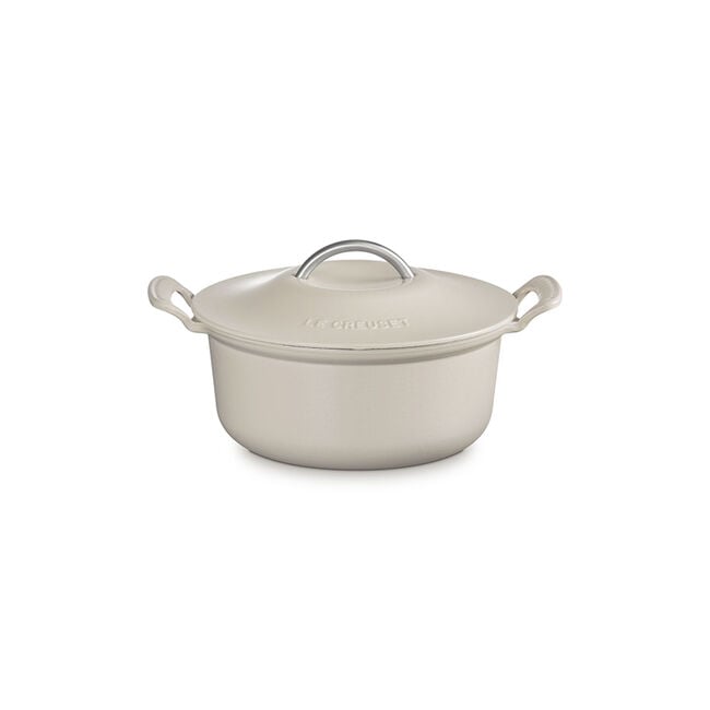 Modern Heritage Round Dutch OvenBrioche