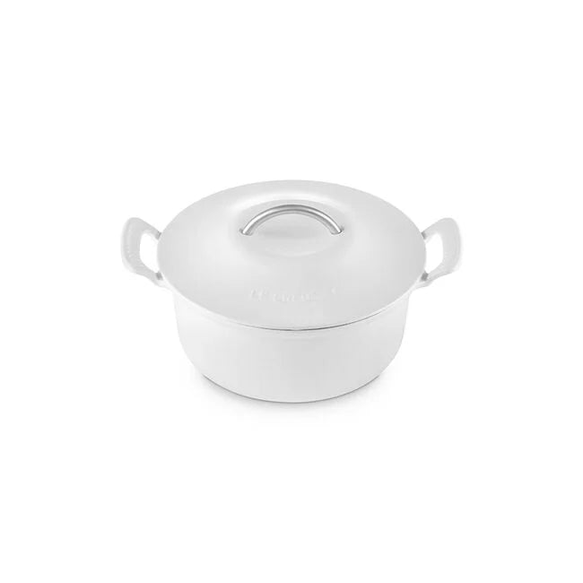 Modern Heritage Round Dutch Oven