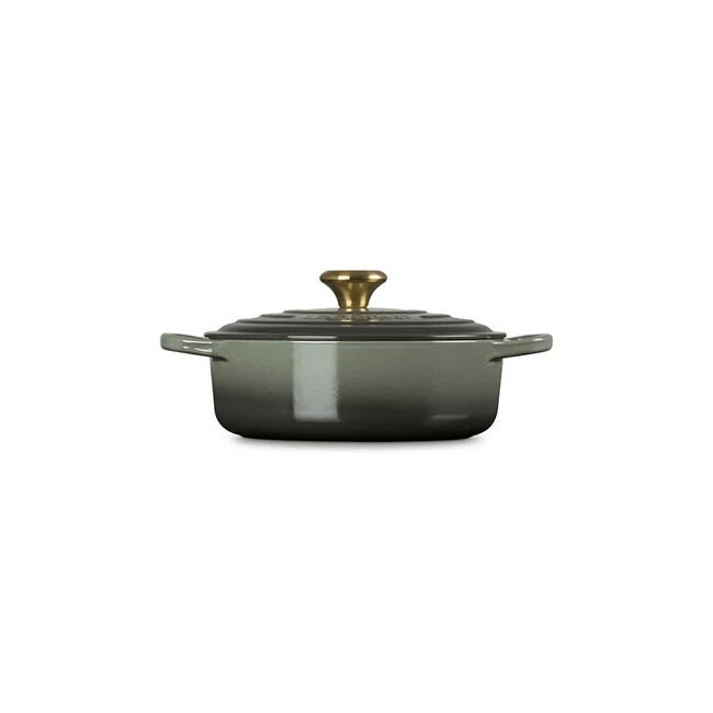 Signature Wide Round OvenThyme